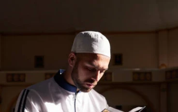 سورة المنافقون / التغابن مكتوبة كاملة بالتشكيل