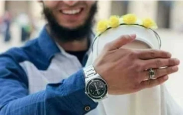 رواية أنا والمدمن الفصل الثامن؟ 