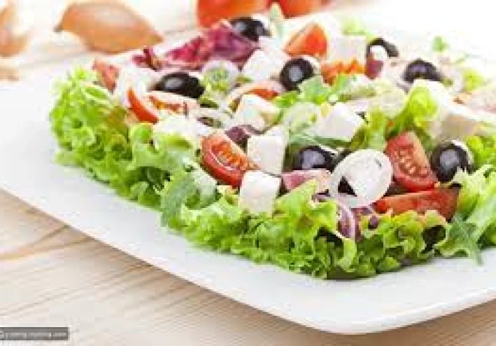 طريقة عمل السلطة اليونانية
