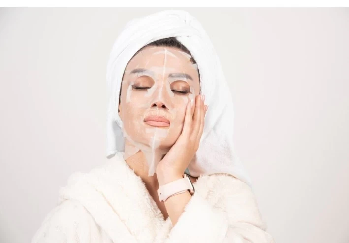 أهم الطرق  لتنظيف البشرة