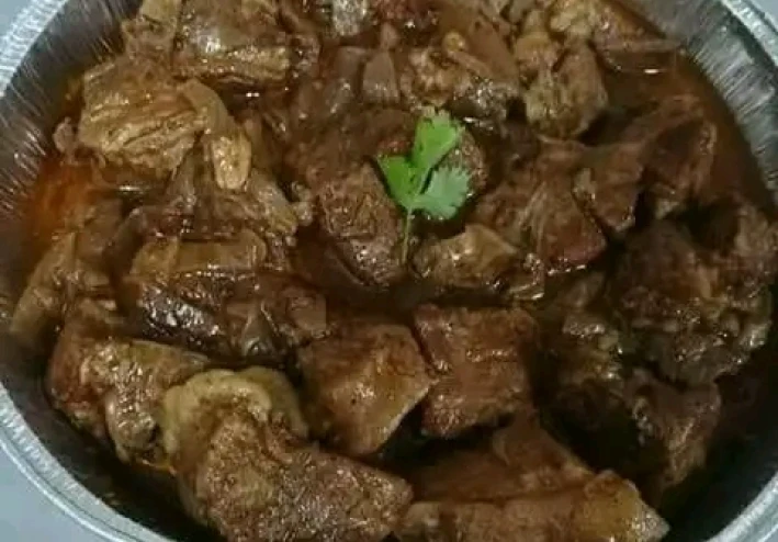 طريقة عمل لحمة البصل و الكرشه و الكبدة