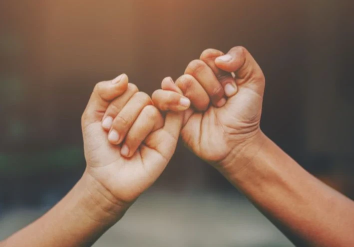 الصداقة و ما معنى الصداقة