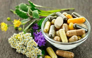  العلاجات المبتكرة بالأعشاب والمكملات الغذائية 