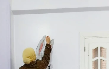 مروة ناصر .. فنانة تبتكر عالمها الخاص بأعمالها الفنية