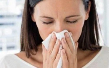 علاج الرشح و الزكام بالأعشاب الطبيعية . 