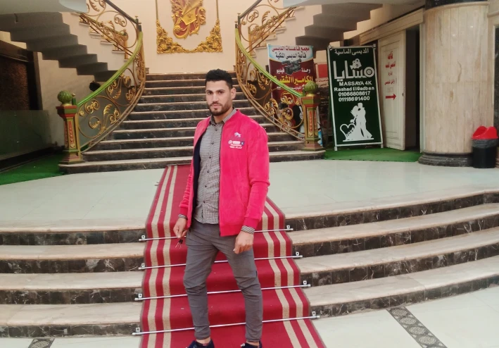 الوصفات الطبيعية التي تنظف البشره