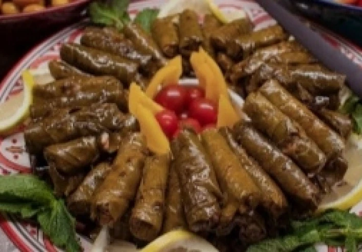 طريقه عمل محشى ورق العنب