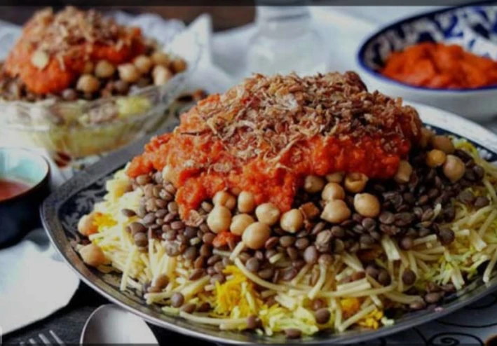 الكشري: رحلة عبر تاريخ نكهة مصرية عريقة