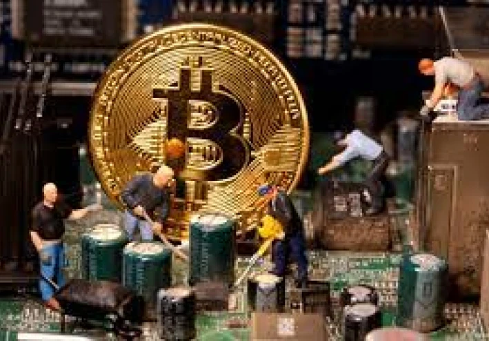 ثورة رقمية: رحلة مثيرة في عالم العملات المشفرة وتعدينها!