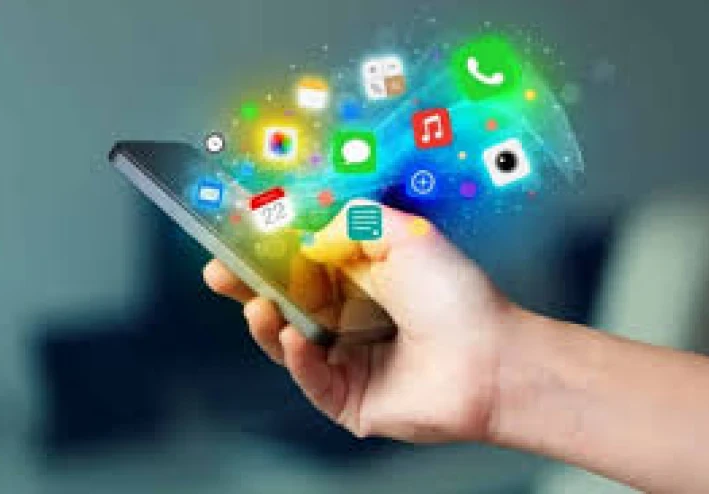 أفضل 7 مواقع كي تصنع تطبيق هاتف دون أن تكون مبرمجا