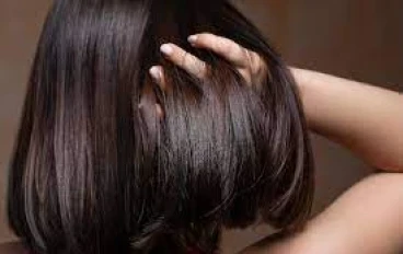  العناية بالشعر: رحلة نحو خصلات صحية ولامعة