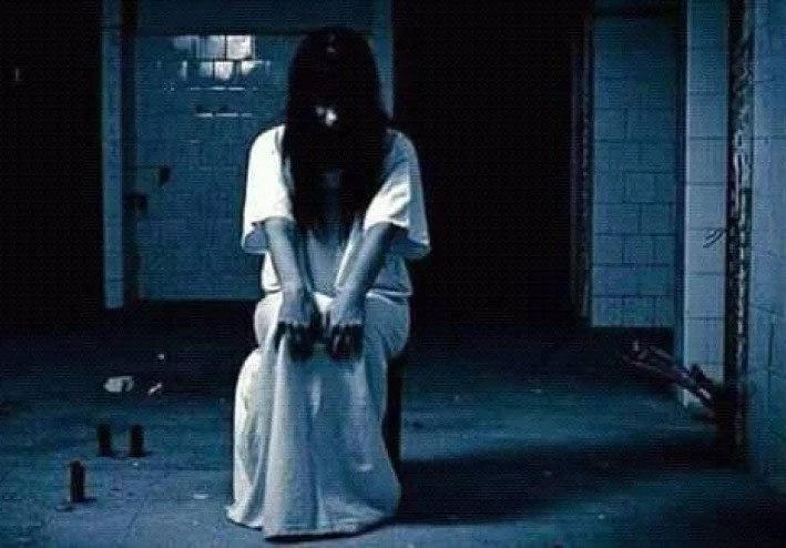 قصص جن ام الورود القرية الملعونة الجزء الثالث.
