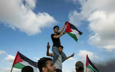 حرب فلسطين تظل فلسطين 