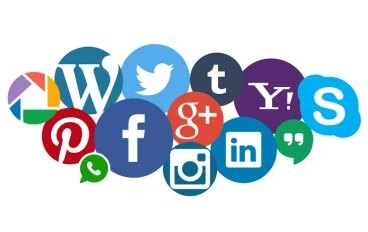 مواقع التواصل الاجتماعي وتأثيرها الشامل على الإنسان.