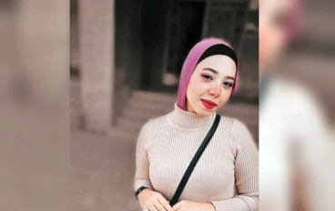 الفنانة شهد عبدالدايم تبدع في رسوماتها بأقلام الحبر والجاف