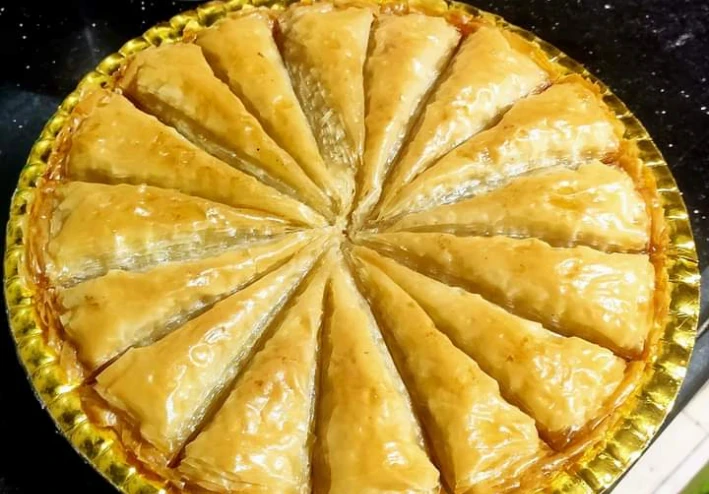اهم الحلويات الشرقيه وأكثرها شهر بين الدول العربيه