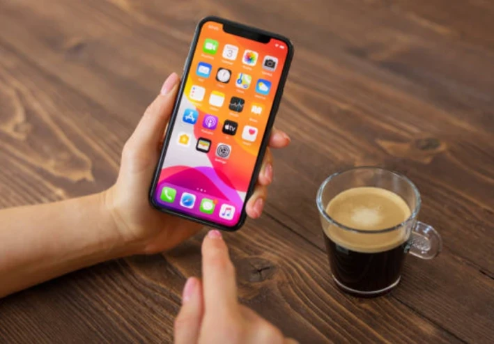 ايفون 16---- iPhone 16