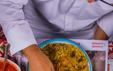  "الكبسة: طبق تقليدي يجمع بين الأصالة والنكهة في المطبخ العربي"