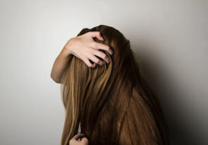 وصفات سحرية لعلاج تساقط الشعر و تقصفه