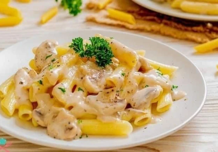 مكرونة بالوايت صوص بطريقة المطاعم