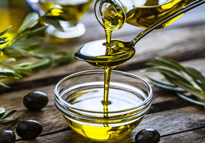 فوائد زيت الزيتون المعجزة و كيفية اختياره