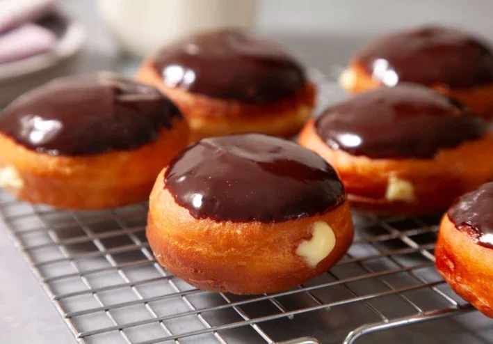 Fluffy Boston Cream Donuts Recipe