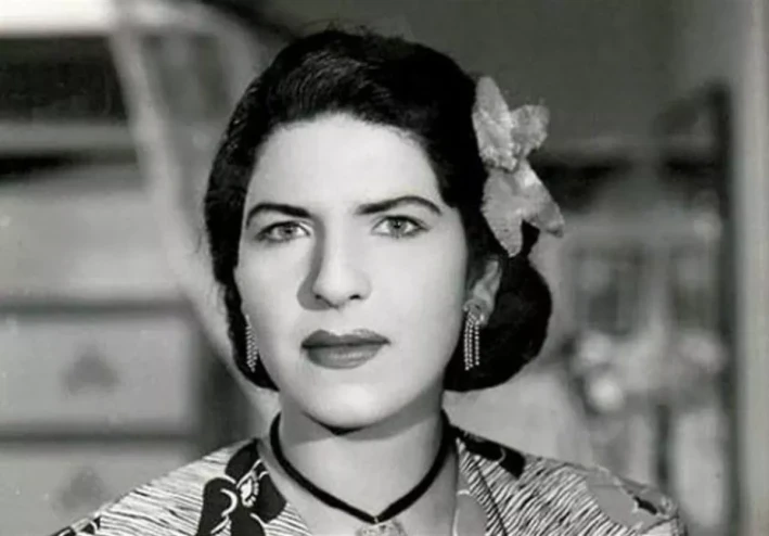 أيقونة الكوميديا و الضحك الفنانة " زينات صدقي"