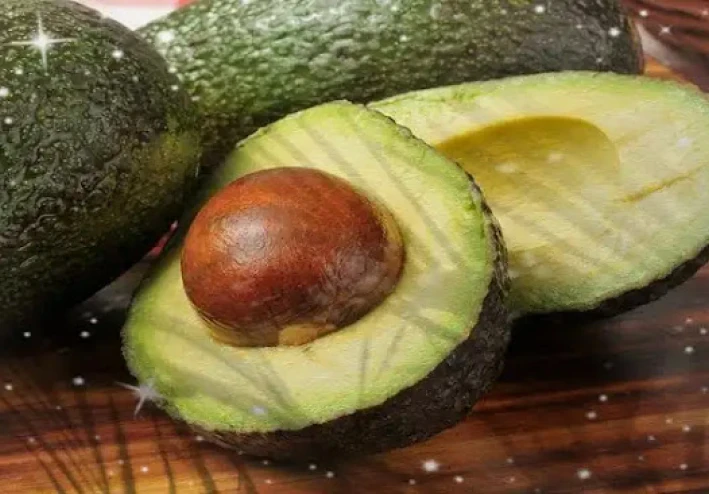 الفوائد الصحية والمدهشة لنواة الأفوكادو