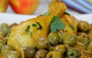 طبخ الجماعات :تحضير طاجين الزينون الجزائري