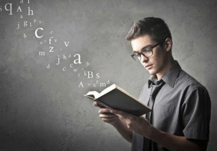 دليل عام على فوائد تعلم اللغات.