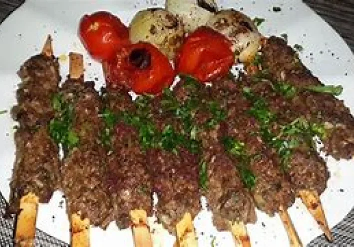 مشاوي اللحم والكباب على الطريقة السورية