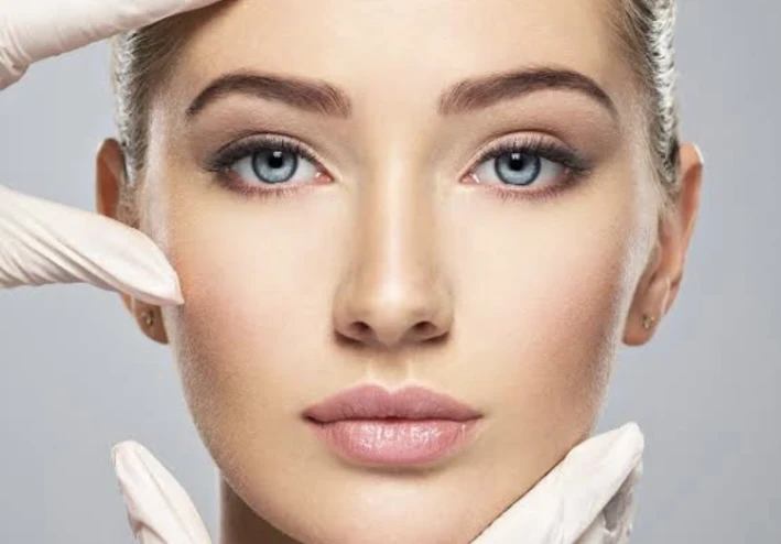 الحصول علي بشره زجاجيه لامعه في اقل من شهر مكونات من البيت