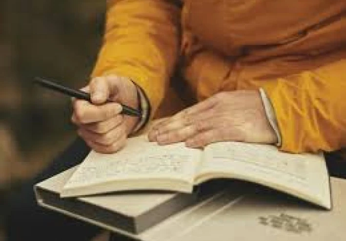 دليلك  لتقديم درس الإنتاج الكتابي بكل سهولة.
