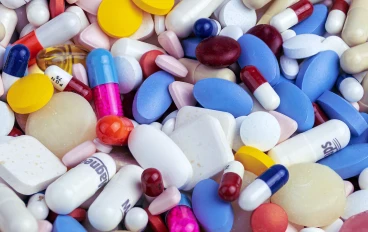 طريقة لتسهيل حفظ أمساء الأدوية أثناء التدريب في  الصيدلية