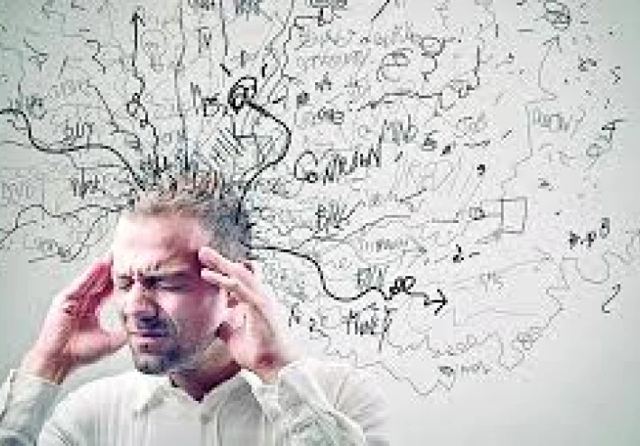 كيف تؤثر أوقات تناول الطعام في الصحة النفسية؟