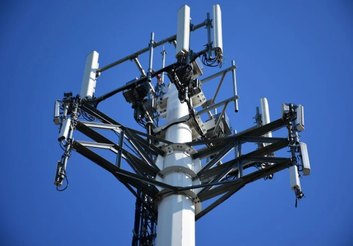 Antennas: Types, Advantages, and Disadvantages