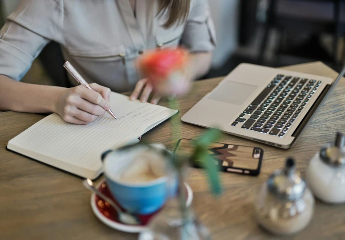 Legit Ways to Get Paid to Write Online in 2025