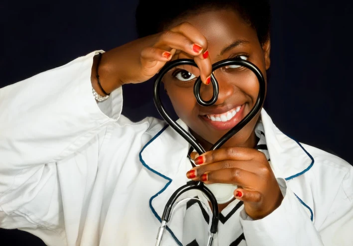 What does a medical secretary do?
