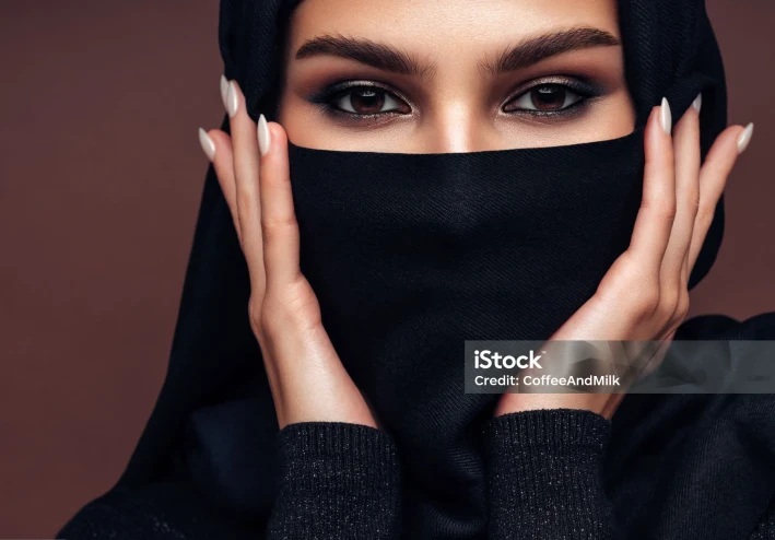 زوجة سهلة المنال: قصة زواج بين التضحيات وفقدان الذات