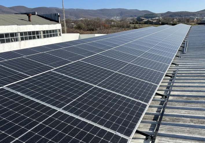 AI in Predictive Maintenance for Renewable Energy System