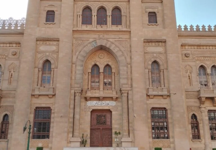 من الأندلس إلى الصين: رحلة الفن الإسلامي عبر قاعات المتحف