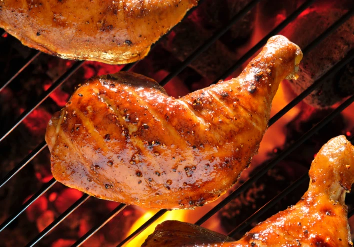 Grilled chicken with delicious seasoning