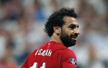 محمد صلاح: من شوارع نجريج إلى قمة كرة القدم العالمية – قصة إصرار لا تنتهي