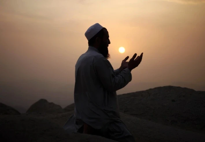 أفضل أدعية للنبي صلّى الله عليه و سلّم