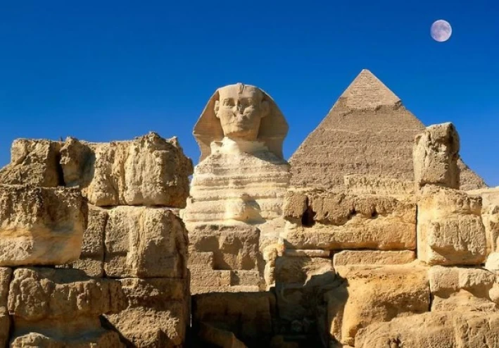 الحضارة الفرعونية القديمة وأهم آثارها
