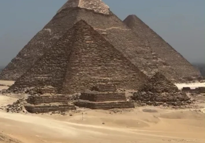 أهرامات  الجيزة والحضارة المصرية القديمة