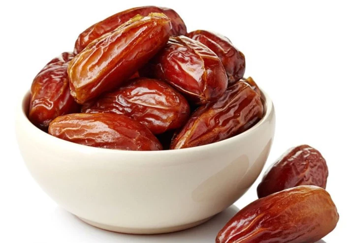 محتويات التمر و فوائده و اضراره