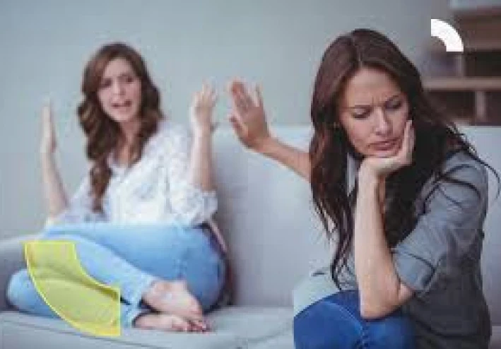 لماذا يؤلم كسر الصداقة أكثر من العلاقة (وما يمكنك فعله للتغلب عليها)