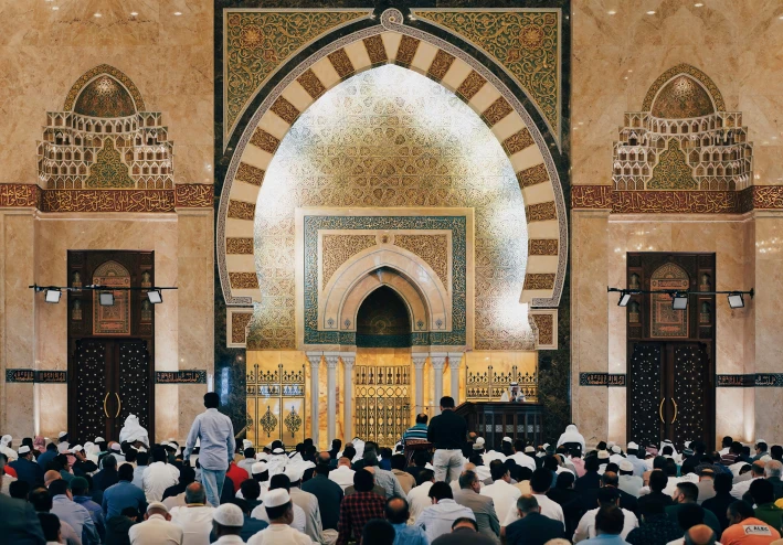 موعد صلاة عيد الفطر 2026 في مصر:لحظة فرح وتواصل لا تنسى