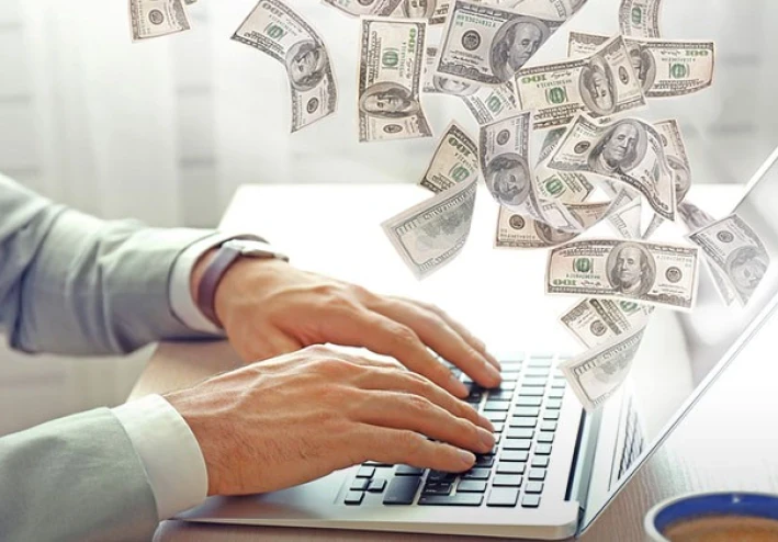 كيف تربح من الإنترنت؟ أفضل الطرق المجربة لتحقيق دخل ثابت أونلاين